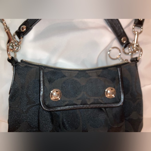 Coach Bag - Picture 2 of 10